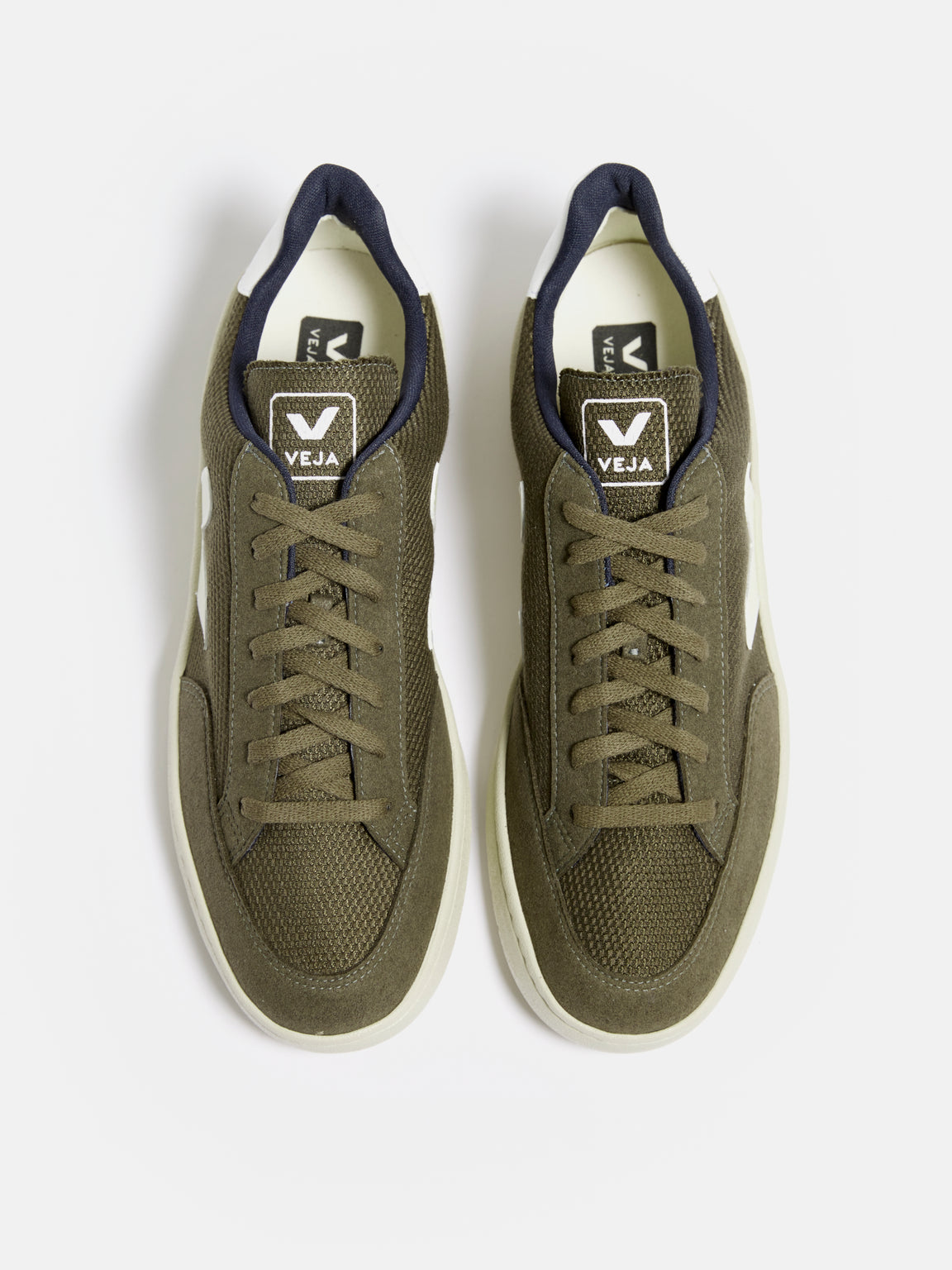 Veja best sale v12 mesh